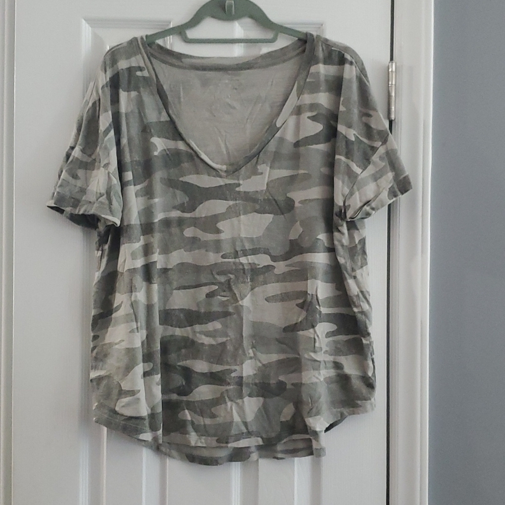 MAURICES TOP SIZE XXL